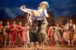 Bennet Gartside as Gamache
