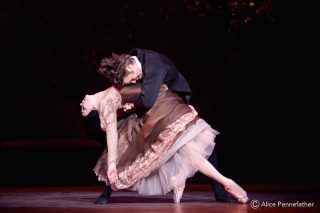Natalia Osipova and Matthew Golding in Onegin