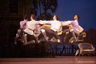 Artists of The Royal Ballet in Onegin