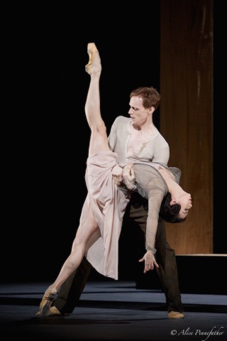 Edward Watson and Akane Takada in I Now, I Then
