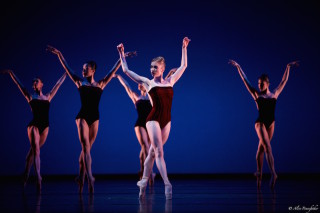 Meaghan Grace Hinkis and Artists of The Royal Ballet in Liam Scarlett's Viscera