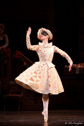 Elizabeth Harrod in The Nutcracker