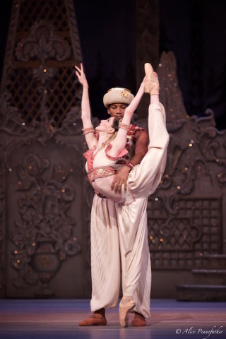 Olivia Cowley and Eric Underwood in the Arabian Dance