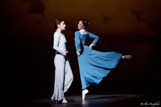 Marianela NÃºÃ±ez as Hermione and Itziar Mendizabal as Paulina