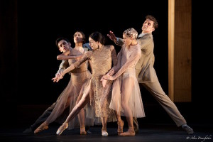 Woolf Works. Photo: Â© Alice Pennefather. Courtesy of ROH.