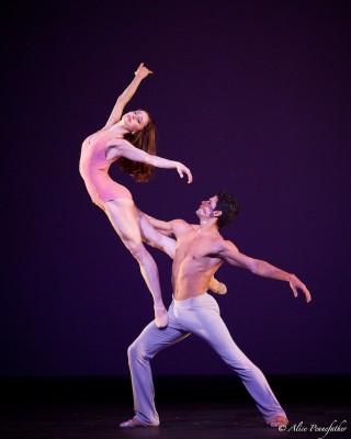 Marianela NÃºÃ±ez and Thiago Soares in After the Rain