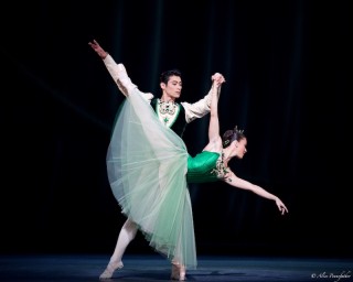 Ryo Hirano and Laura Morera in Emeralds