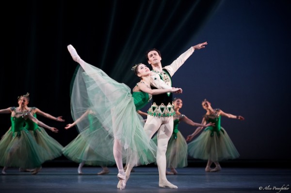 Beatriz Stix-Brunell, Valeri Hristov and Artists of The Royal Ballet in Emeralds