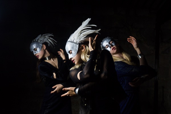Mark Bruce Company's Macbeth - The Three Witches
