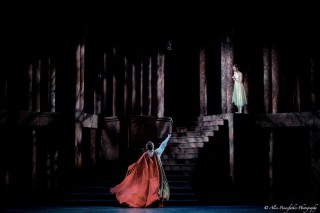 Matthew Ball as Romeo and Lauren Cuthbertson as Juliet.