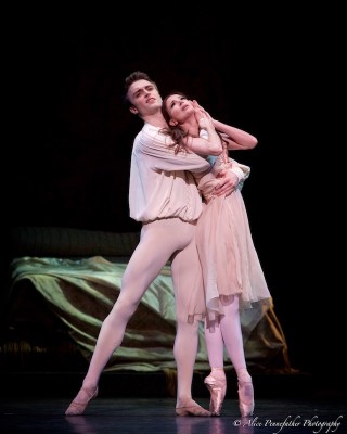 Matthew Ball as Romeo and Lauren Cuthbertson as Juliet.